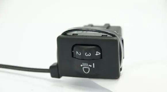 Toyota Auris 150 Headlight level height control switch 8415202040