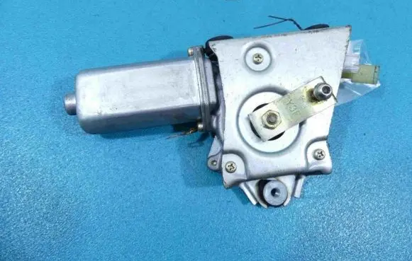 Suzuki Swift Cultus Rear window wiper motor IMPRK909036