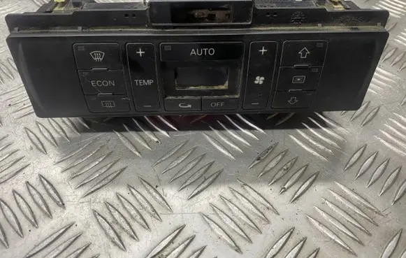 Audi A4 S4 B6 8E 8H Climate control unit 8D0820043M 5HB00790805