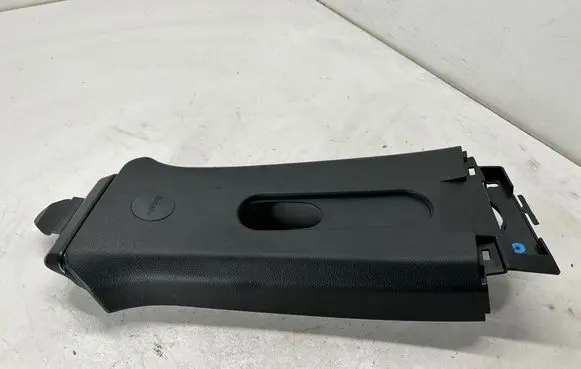 Dodge Hornet (B) pillar trim (top) 7UT56LXHAA 50568868 50568869