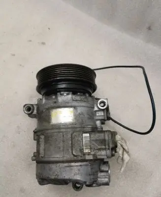 Audi A8 S8 D2 4D Air conditioning (A/C) compressor (pump) 4b0260805b