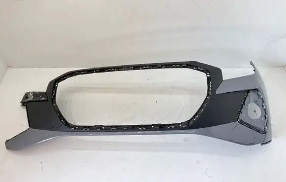 Audi Q4 e-tron Front bumper