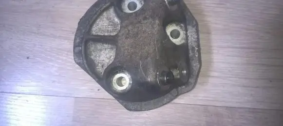 Citroen C3 Engine mounting bracket 9653124780