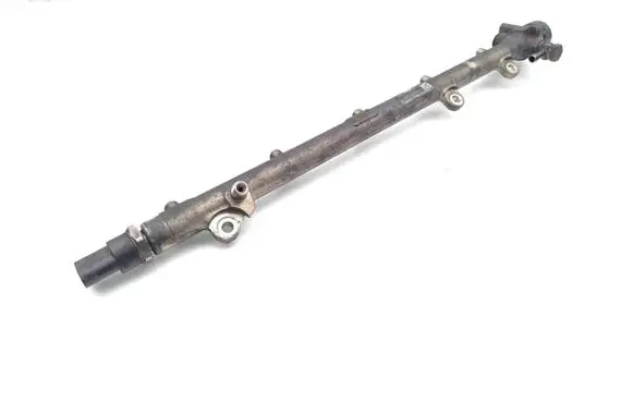 Jeep Grand Cherokee (WJ) Fuel main line pipe A6120700295 0445215021
