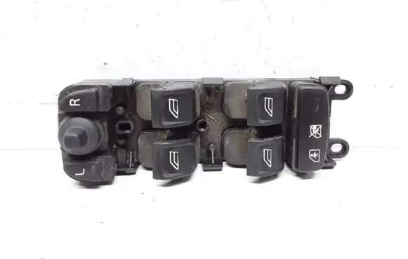 Volvo V70 Electric window control switch 30773271