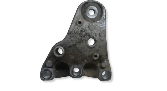 Skoda Rapid (NH) Engine mounting bracket 6Q0199185T