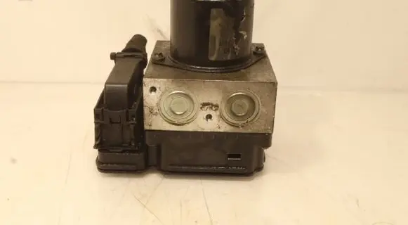 Opel Insignia A ABS Pump 13316697