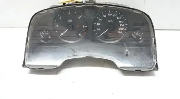 Opel Zafira A Speedometer (instrument cluster) 24419560