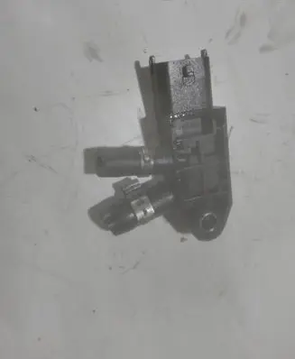 Opel Zafira B Exhaust gas pressure sensor 55200301 0281002784 05101B3DP3