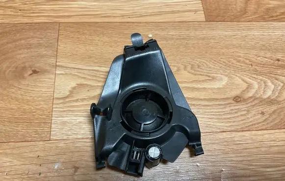 Volvo V70 Front door high frequency speaker 8633993 CDV5A 05W48