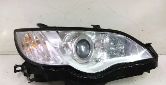 Subaru Outback Headlight/headlamp 10020952