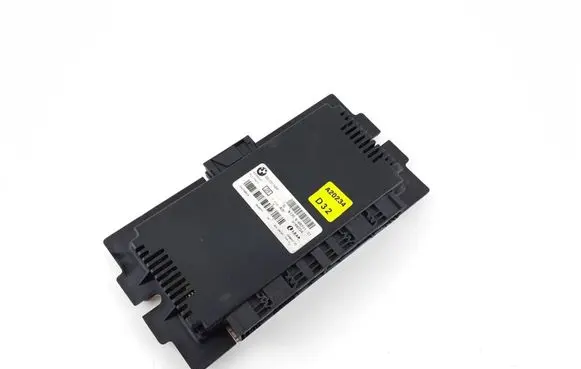 BMW 3 E90 E91 Light module LCM 9166711 61359166711 9166734