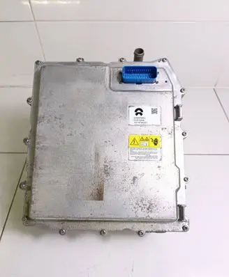 NIO ES8 Voltage converter inverter E0000706AJ F51010048 P0061210