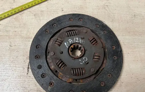 Mercedes-Benz E W124 Clutch pressure plate 
