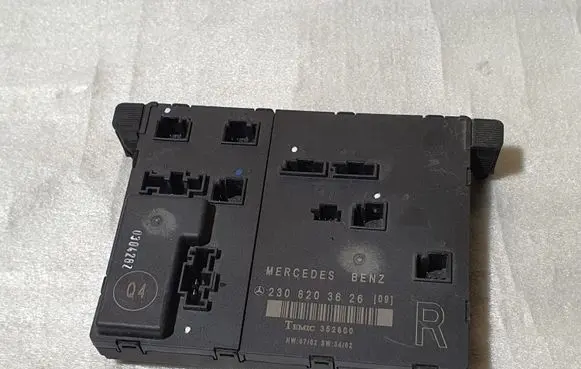 Mercedes-Benz SL R230 Door control unit/module 2308203626 A2308203626