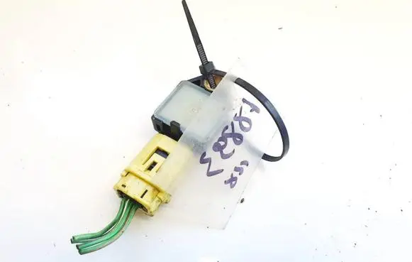 Chrysler Sebring (JS) Airbag deployment crash/impact sensor p04896065aa