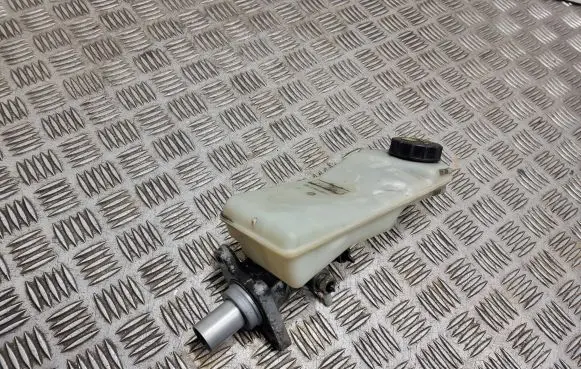 Ford Mondeo MK IV Master brake cylinder 03350890141