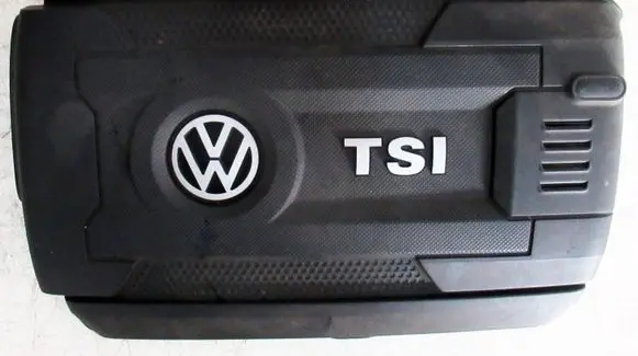 Volkswagen Scirocco Engine cover (trim)