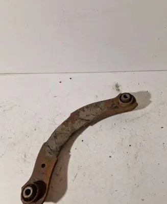 Mitsubishi Outlander Rear control arm