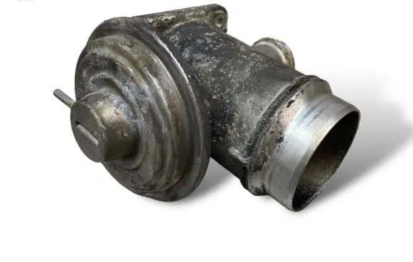 BMW X5 E53 EGR valve 7789999