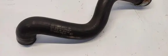 Mercedes-Benz E W211 Engine coolant pipe/hose A2115018582
