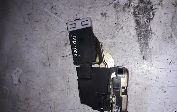 Mitsubishi Space Star Rear door lock