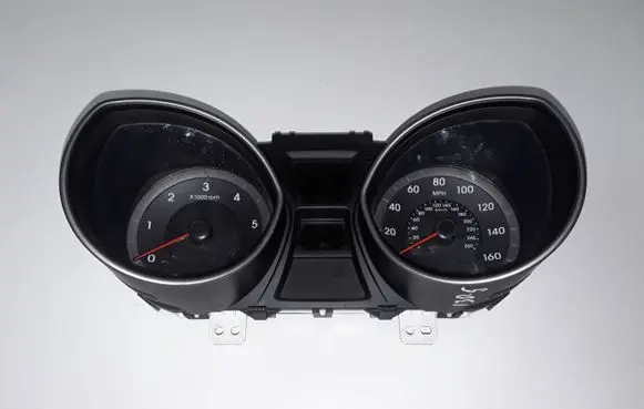 Hyundai i30 Speedometer (instrument cluster) 94003A6630