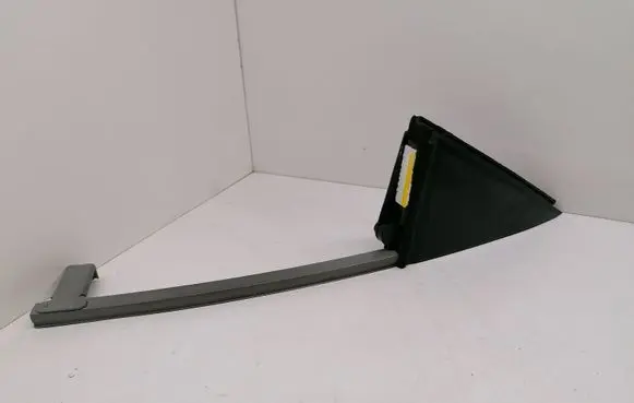 Toyota Auris E180 Rear door glass trim molding 6748702070