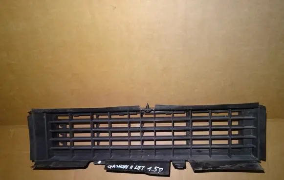 Nissan Qashqai Intercooler air guide/duct channel 623224EAOB