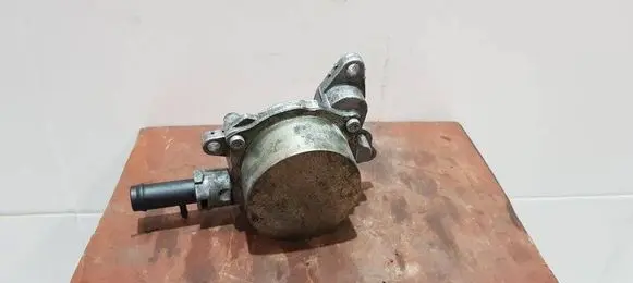 Mercedes-Benz E W211 Vacuum pump 8201163444