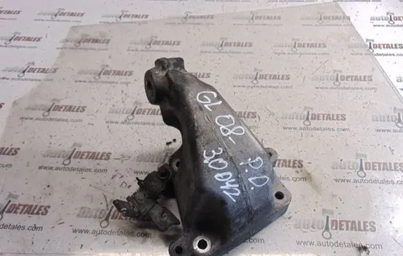 Mercedes-Benz GL X164 Engine mounting bracket A6422230304