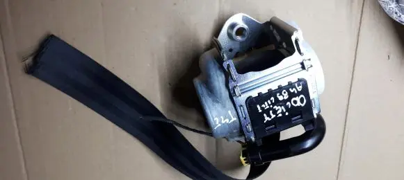 Audi A4 S4 B9 8W Rear seatbelt