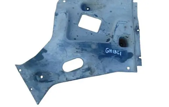 Maserati Ghibli Engine splash shield/under tray 670003438