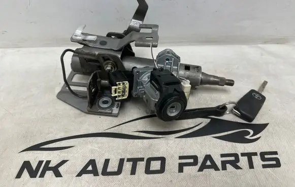 Toyota Auris E180 Ignition lock 450200205