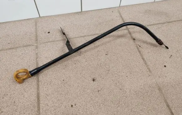 Subaru Legacy Oil level dip stick 