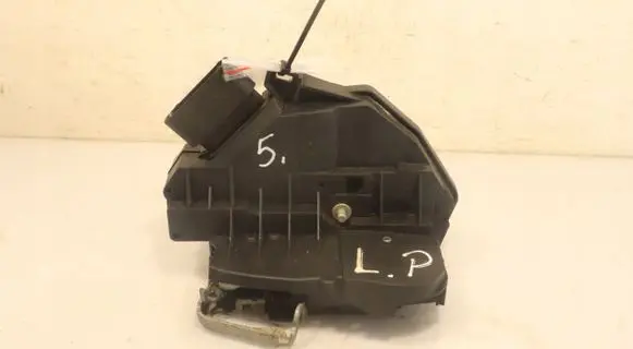 Ford S-MAX Front door lock