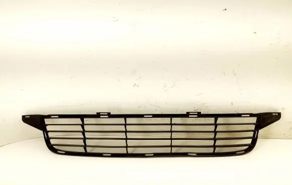 Toyota Avensis T270 Front grill 5311205080