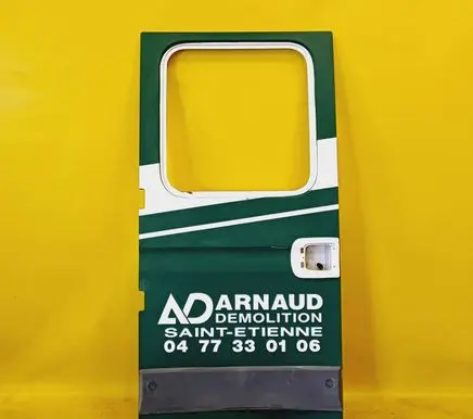 Iveco Daily 3rd gen Rear door 