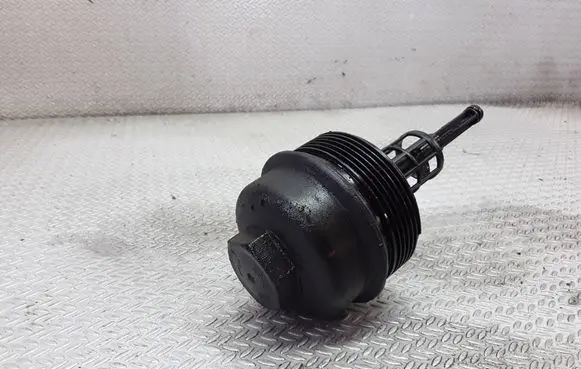 Opel Vectra B Oil filter cover 90571724