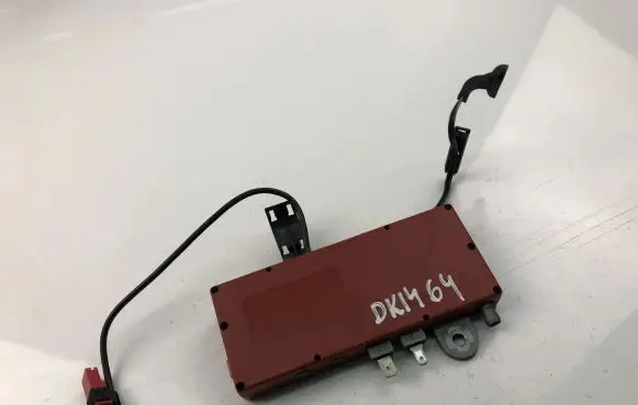 Volvo S80 Aerial antenna amplifier 9459991