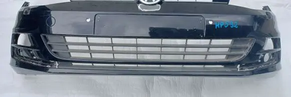 Volkswagen Golf VII Front bumper