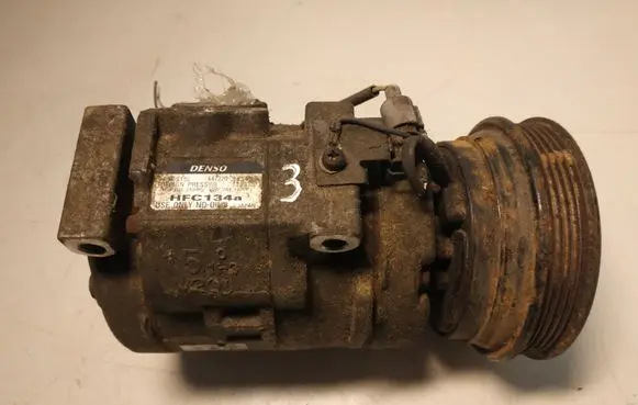 Toyota Avensis T220 Air conditioning (A/C) compressor (pump) 4472203434