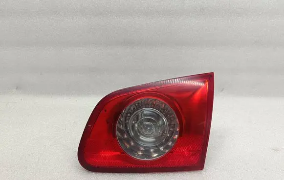 Volkswagen PASSAT B6 Tailgate rear/tail lights 3C9945094