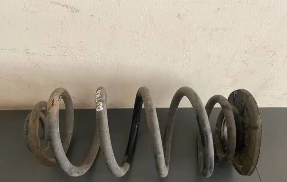 Opel Astra H Rear coil spring