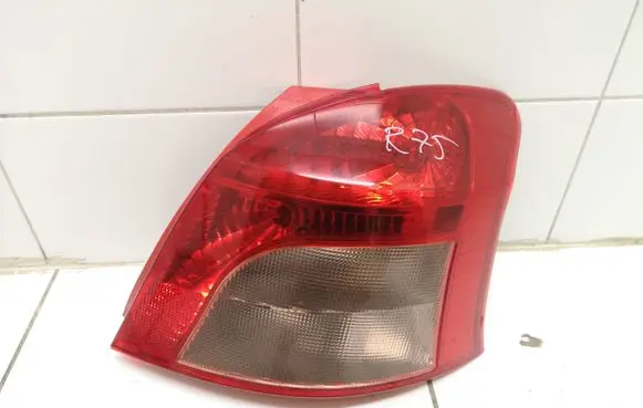 Toyota Yaris Rear/tail lights