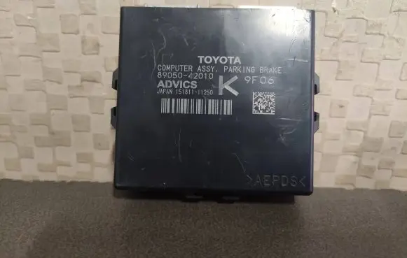 Toyota RAV 4 (XA50) Hand brake control module 89050-42010
