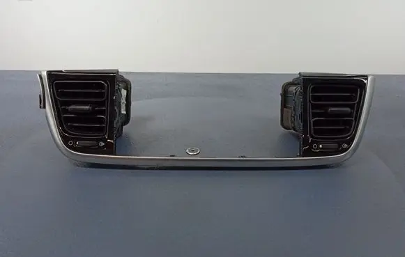 KIA Rio Dashboard side air vent grill/cover trim 84740-H8300