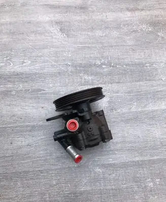 Nissan Almera Power steering pump