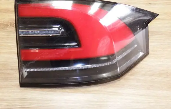 Tesla Model X Rear/tail lights