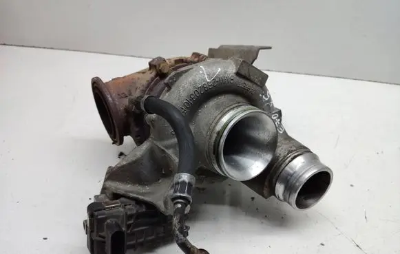 BMW X5 E70 Turbo 7799758 7759758 779975807
